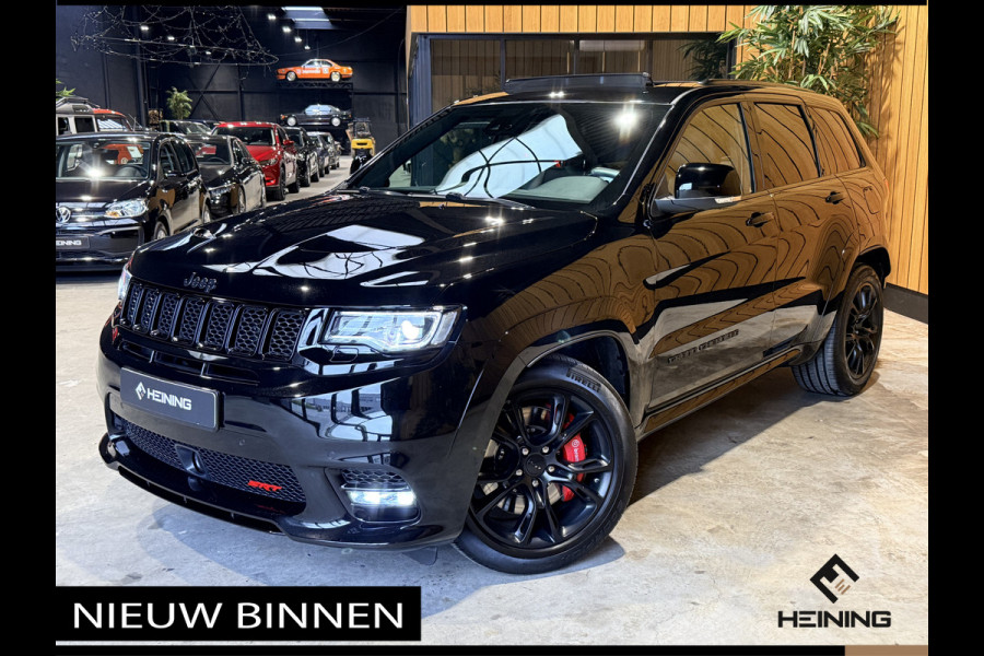Jeep Grand Cherokee 6.4 Hemi SRT Geel kenteken. Pano. Apple-carplay. navi. Met complete historie.