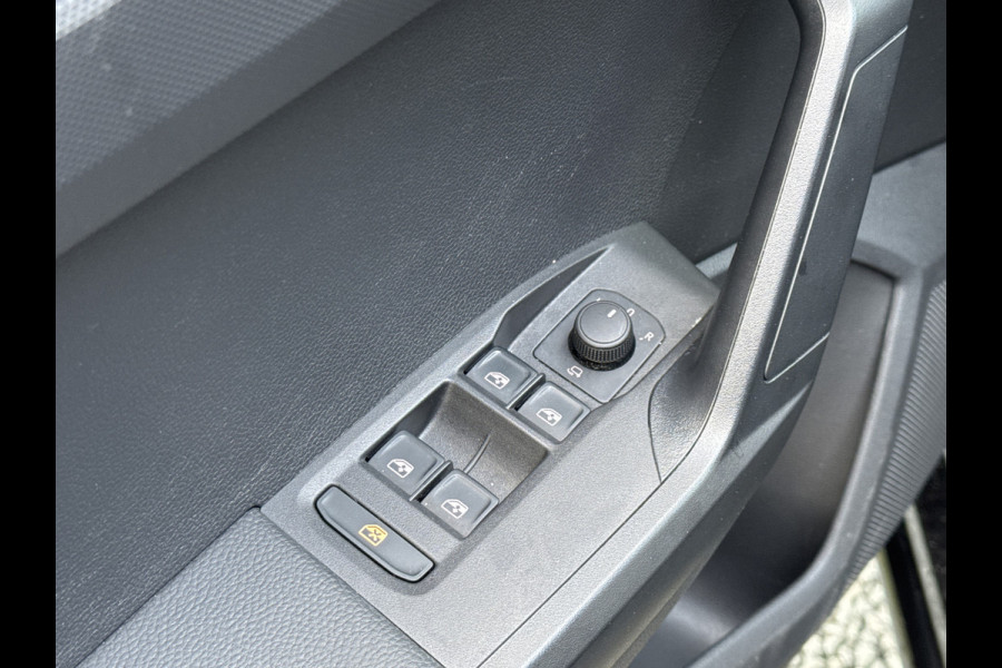 Seat Ibiza 1.0 BUSINESS STYLE CARPLAY/CRUISE/STOELVERW.