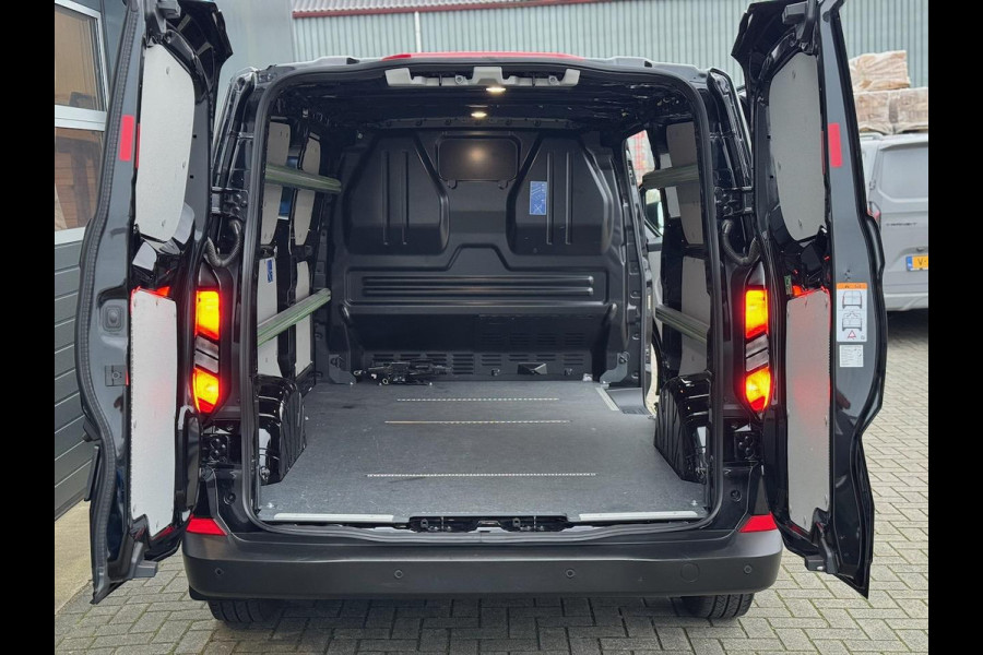 Ford Transit Custom 320 2.0 TDCI 136pk L2H1 Trend | Garantie 2028 | Camera | CarPlay | BLIS | ACC | Winterpack | Navi | LED | PDC