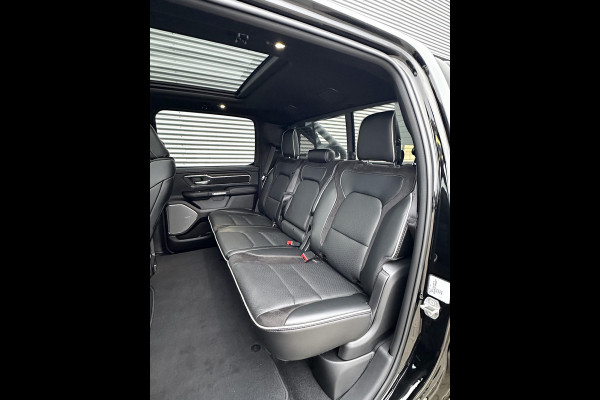 Dodge Ram 1500 3.0 V6 4x4 Crew Cab Laramie night AANBIEDING, eindejaarsaanbieding