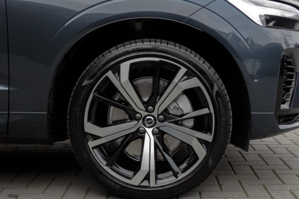 Volvo XC60 2.0 T6 Plug-in hybrid AWD Ultimate Dark | R-DESIGN | LUCHTVERING | PANORAMADAK | TREKHAAK | HARMAN/KARDON