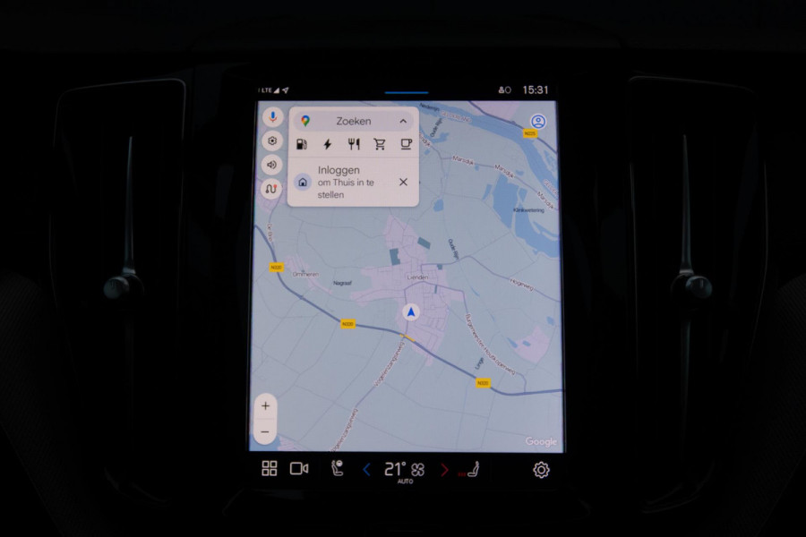 Volvo XC60 2.0 T6 Plug-in hybrid AWD Ultimate Dark | R-DESIGN | LUCHTVERING | PANORAMADAK | TREKHAAK | HARMAN/KARDON