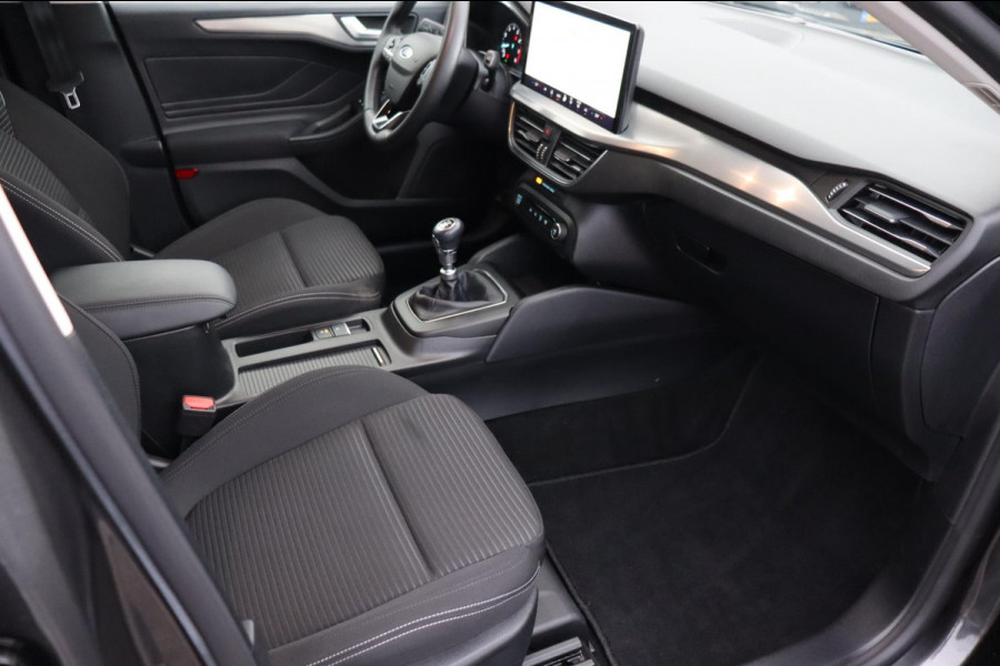 Ford Focus 1.0 EcoBoost Hybrid Titanium org.NL