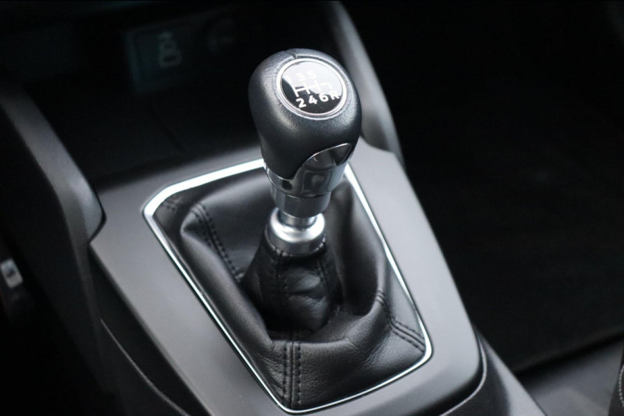 Ford Focus 1.0 EcoBoost Hybrid Titanium org.NL