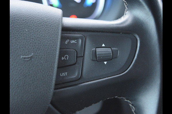 Opel Vivaro-e L3H1 Innovation DC 75 kWh 95.4% SOH | Camera | Betimmering | Navigatie | Stoelverwarming | LMV | SIDE BARS | 48.565 KM