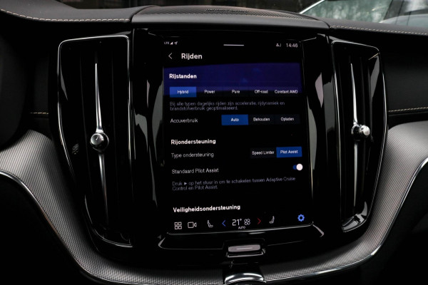 Volvo XC60 2.0 T8 AWD R-Design Long Range | Pano | Trekhaak | Facelift | Pine Grey | Harman Kardon | Memory | Elektrische stoelen