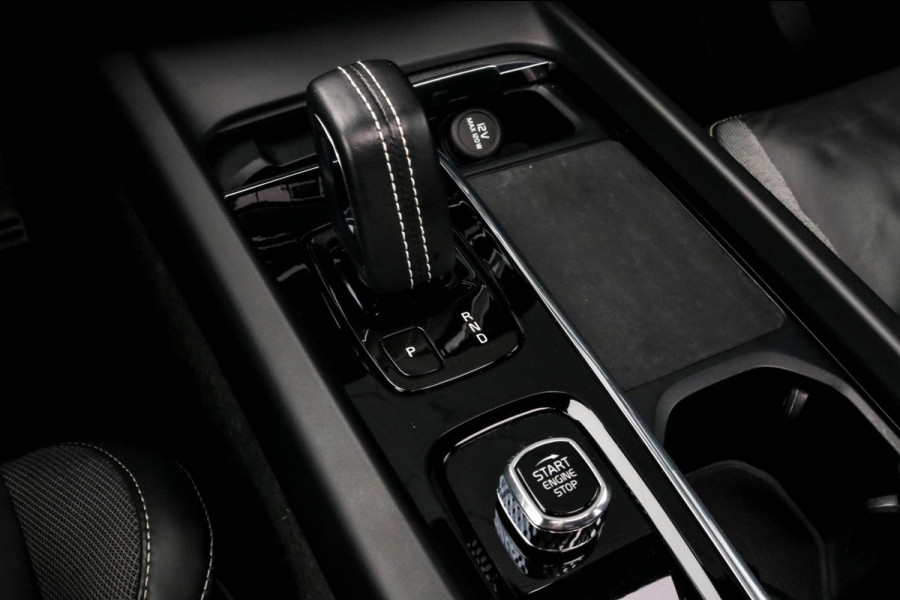 Volvo XC60 2.0 T8 AWD R-Design Long Range | Pano | Trekhaak | Facelift | Pine Grey | Harman Kardon | Memory | Elektrische stoelen