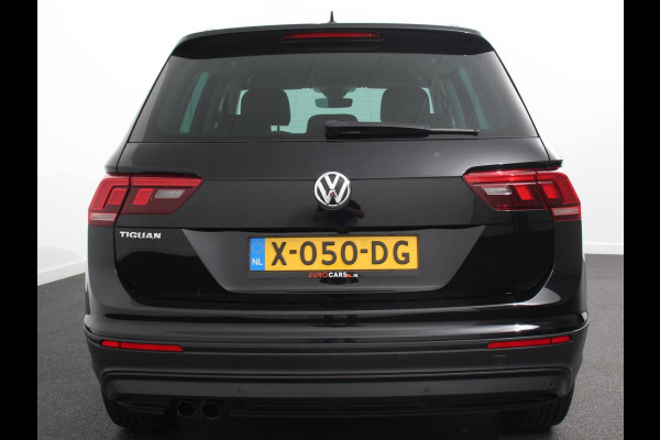 Volkswagen Tiguan 1.5 TSI Comfortline Team DSG Navigatie Camera Lane Assist Virtual Cockpit Winterpakket Adaptive Cruise control LMV Velgen