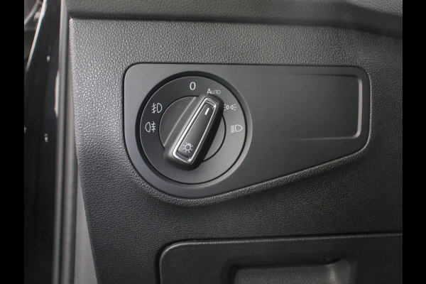 Volkswagen Tiguan 1.5 TSI Comfortline Team DSG Navigatie Camera Lane Assist Virtual Cockpit Winterpakket Adaptive Cruise control LMV Velgen