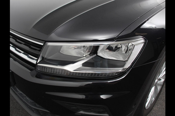 Volkswagen Tiguan 1.5 TSI Comfortline Team DSG Navigatie Camera Lane Assist Virtual Cockpit Winterpakket Adaptive Cruise control LMV Velgen