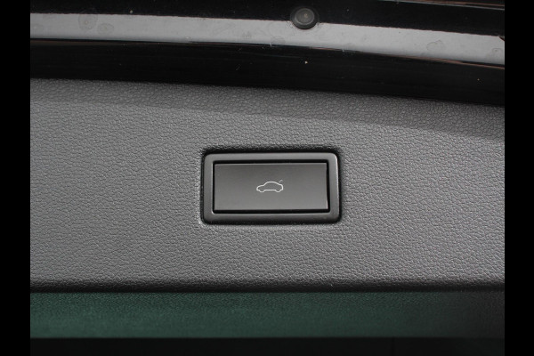 Volkswagen Tiguan 1.5 TSI Comfortline Team DSG Navigatie Camera Lane Assist Virtual Cockpit Winterpakket Adaptive Cruise control LMV Velgen