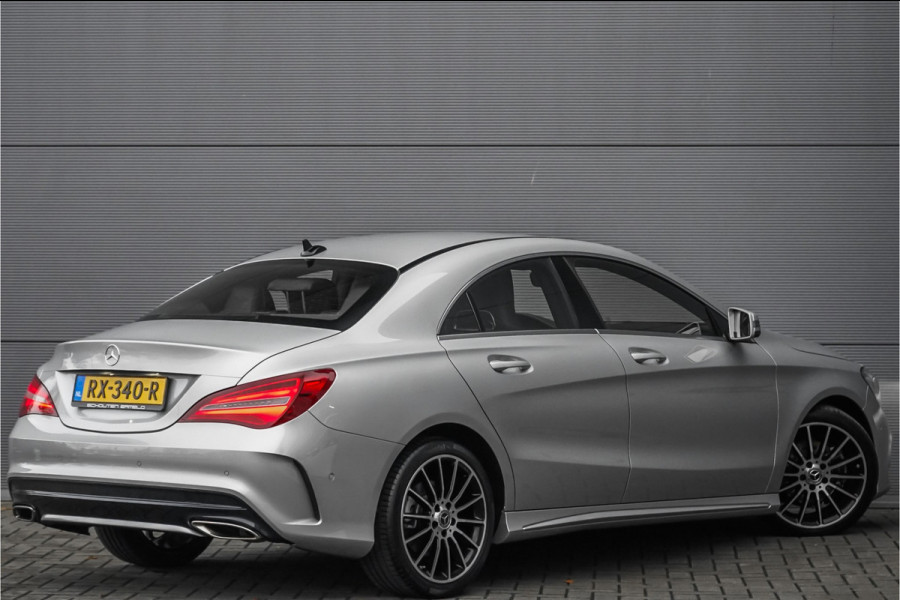Mercedes-Benz CLA-Klasse 180 AMG-Line Camera LED 18"