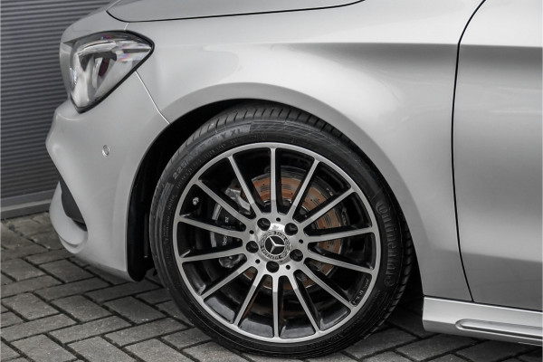 Mercedes-Benz CLA-Klasse 180 AMG-Line Camera LED 18"