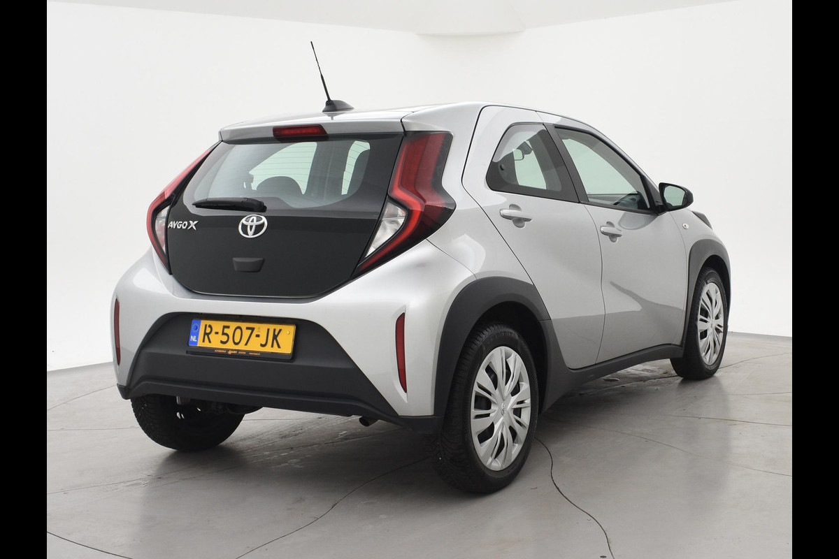 Toyota Aygo X 1.0 VVT-i MT PLAY + ADAPTIVE CRUISE | APPLE CARPLAY / ANDROID AUTO | CAMERA | DAB+