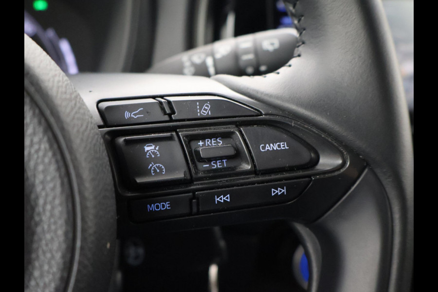 Toyota Aygo X 1.0 VVT-i MT PLAY + ADAPTIVE CRUISE | APPLE CARPLAY / ANDROID AUTO | CAMERA | DAB+