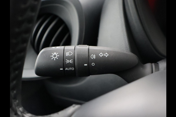 Toyota Aygo X 1.0 VVT-i MT PLAY + ADAPTIVE CRUISE | APPLE CARPLAY / ANDROID AUTO | CAMERA | DAB+