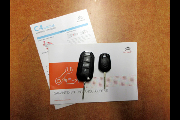 Citroën C4 Cactus 1.2 PureTech Business*Navi*Pdc*