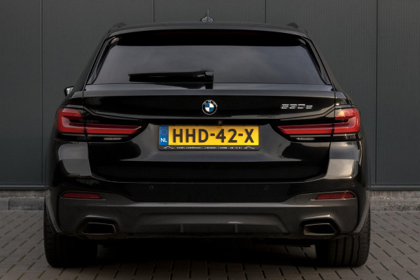 BMW 5 Serie Touring 530e Business Edition Plus | M-PAKKET | ADAPTIEVE CRUISE CONTROL | HEAD UP | PANORAMADAK | 360° CAMERA