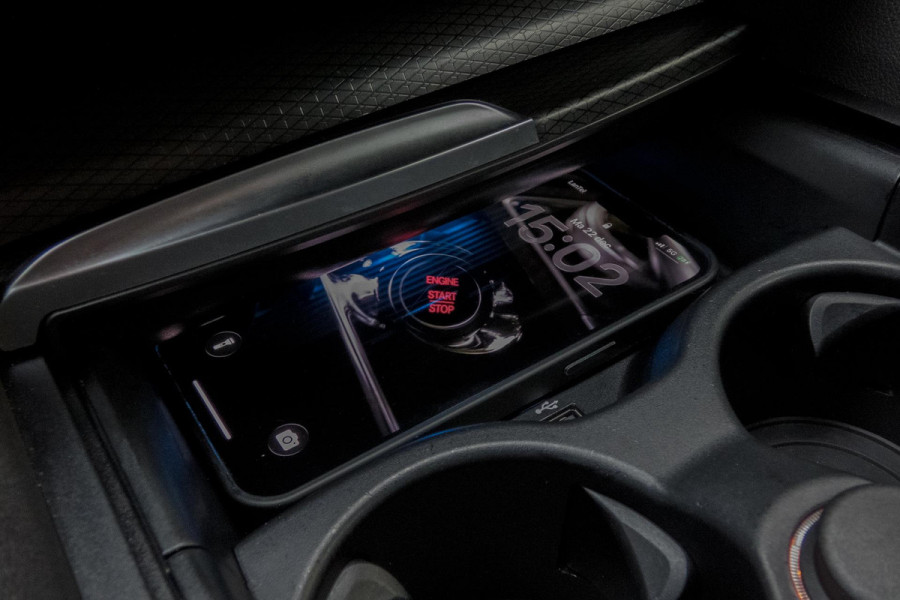 BMW 5 Serie Touring 530e Business Edition Plus | M-PAKKET | ADAPTIEVE CRUISE CONTROL | HEAD UP | PANORAMADAK | 360° CAMERA