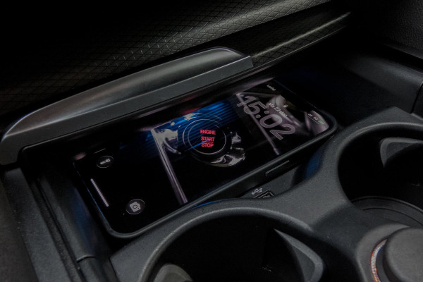 BMW 5 Serie Touring 530e Business Edition Plus | M-PAKKET | ADAPTIEVE CRUISE CONTROL | HEAD UP | PANORAMADAK | 360° CAMERA