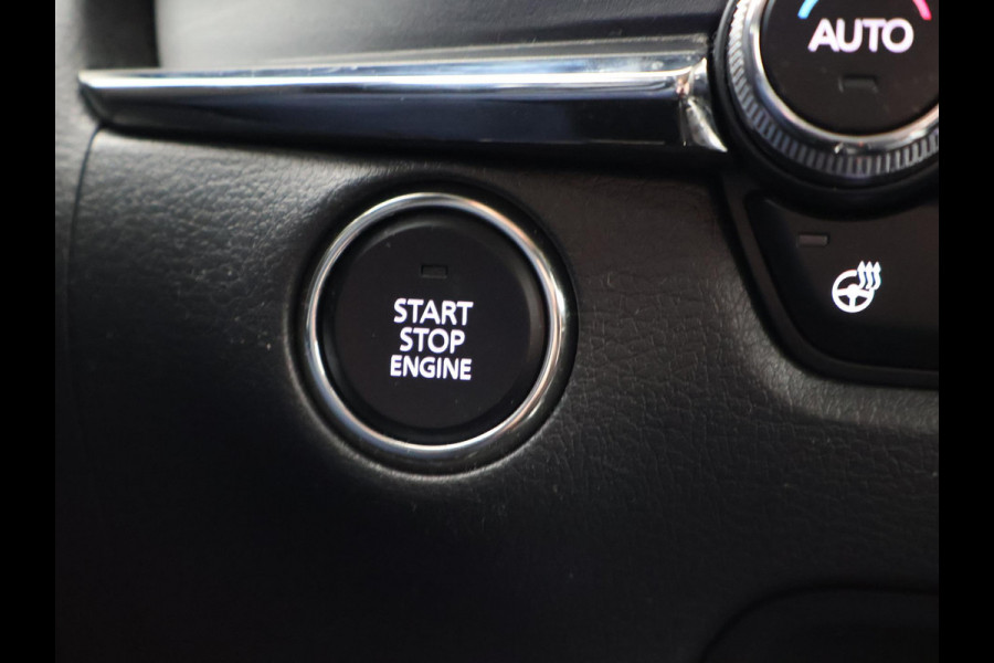 Mazda CX-30 2.0 e-SkyActiv-X M 180 PK HYBRID LUXURY + BOSE | TREKHAAK | LEDER | ADAPTIVE CRUISE | CAMERA