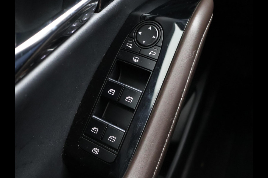 Mazda CX-30 2.0 e-SkyActiv-X M 180 PK HYBRID LUXURY + BOSE | TREKHAAK | LEDER | ADAPTIVE CRUISE | CAMERA