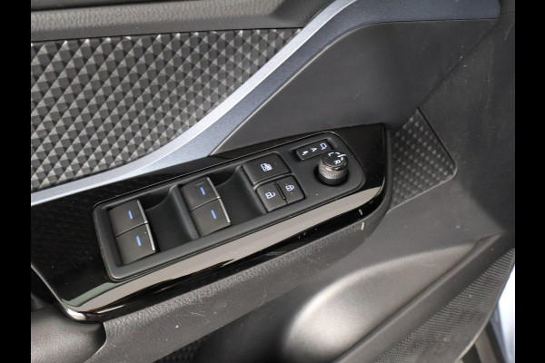 Toyota C-HR 1.8 Hybrid Dynamic Bi-Tone | Dealer onderhouden | Apple Carplay & AndroidAUTO |