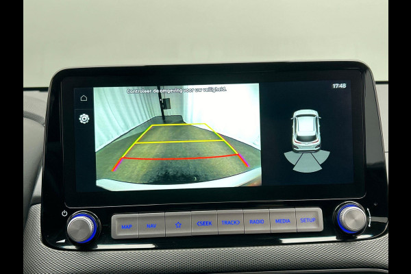 Hyundai Kona EV Comfort 39 kWh * 1e Eigenaar * Carplay Adaptive-cruise Navigatie Camera