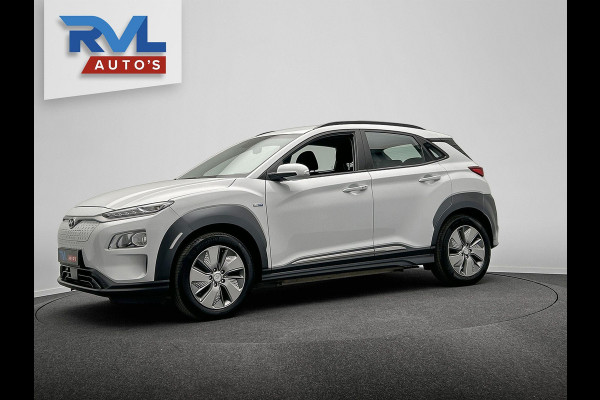 Hyundai Kona EV Comfort 39 kWh * 1e Eigenaar * Carplay Adaptive-cruise Navigatie Camera