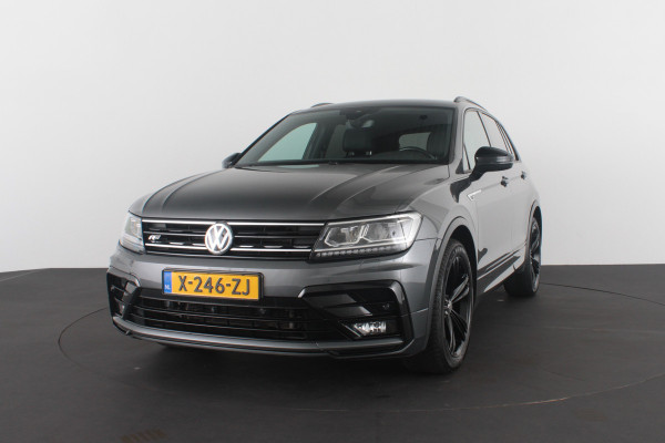 Volkswagen Tiguan 1.5 TSI ACT R-Line Black Style 360° camera / Black Style pakket / Trekhaak wegklapbaar / all season banden