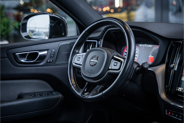 Volvo XC60 2.0 Recharge T8 AWD R-Design - Panorama | H&K | Memory | Elek. Trekhaak