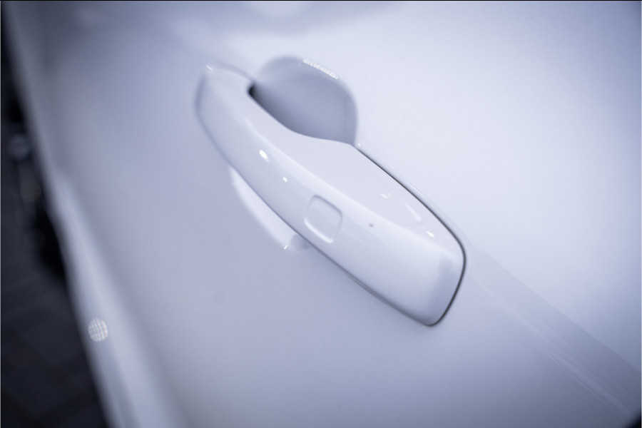 Volvo XC60 2.0 Recharge T8 AWD R-Design - Panorama | H&K | Memory | Elek. Trekhaak