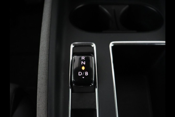 Škoda ENYAQ iV 80 | Stoel & stuurverwarming | Carplay | Keyless | Navigatie | Camera | Half leder | Cruise control | Full LED | Parkeerhulp