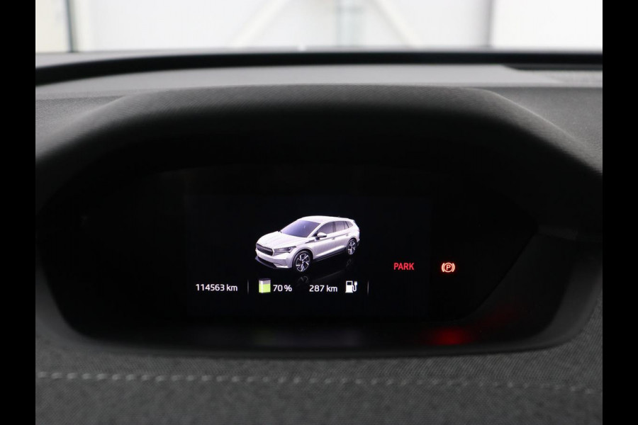 Škoda ENYAQ iV 80 | Stoel & stuurverwarming | Carplay | Keyless | Navigatie | Camera | Half leder | Cruise control | Full LED | Parkeerhulp