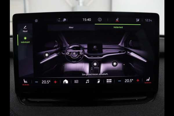 Škoda ENYAQ iV 80 | Stoel & stuurverwarming | Carplay | Keyless | Navigatie | Camera | Half leder | Cruise control | Full LED | Parkeerhulp