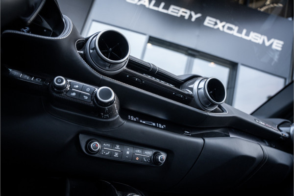 Ferrari 812 6.5 V12 Superfast HELE - Novitec | Grigio Scuro | Carbon Seats | Passenger Display