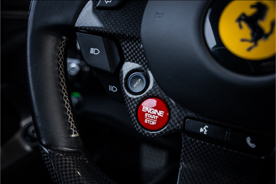 Ferrari 812 6.5 V12 Superfast HELE - Novitec | Grigio Scuro | Carbon Seats | Passenger Display