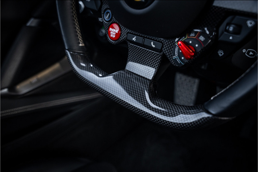 Ferrari 812 6.5 V12 Superfast HELE - Novitec | Grigio Scuro | Carbon Seats | Passenger Display