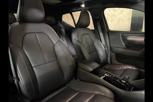Volvo XC40 1.5 T5 Twin Engine Inscription R Design | Pano | Cruise | Camera | Stoelverwarming | Leer | Carplay