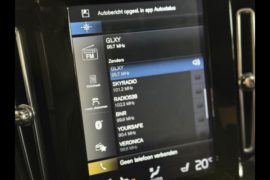 Volvo XC40 1.5 T5 Twin Engine Inscription R Design | Pano | Cruise | Camera | Stoelverwarming | Leer | Carplay