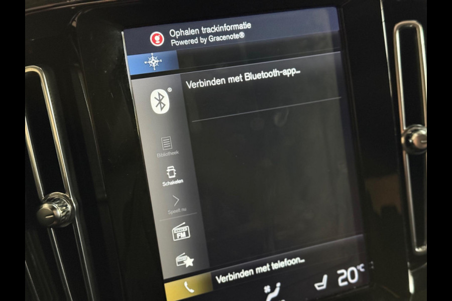 Volvo XC40 1.5 T5 Twin Engine Inscription R Design | Pano | Cruise | Camera | Stoelverwarming | Leer | Carplay