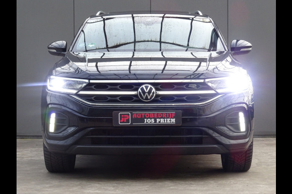 Volkswagen T-Roc 1.5 TSI R-Line * IQ LIGHT * KEYLESS * CARPLAY !!