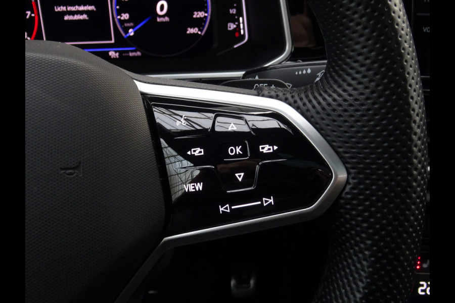 Volkswagen T-Roc 1.5 TSI R-Line * IQ LIGHT * KEYLESS * CARPLAY !!