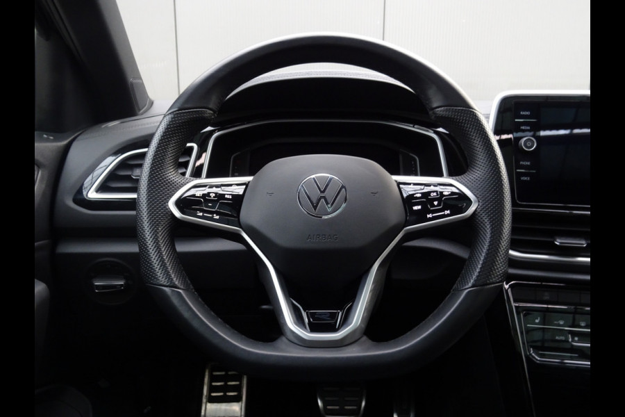 Volkswagen T-Roc 1.5 TSI R-Line * IQ LIGHT * KEYLESS * CARPLAY !!