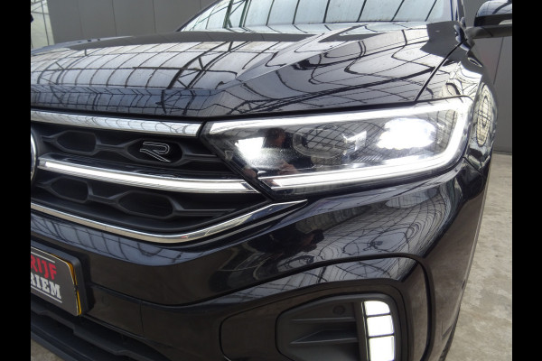 Volkswagen T-Roc 1.5 TSI R-Line * IQ LIGHT * KEYLESS * CARPLAY !!