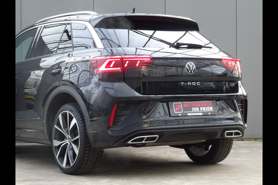 Volkswagen T-Roc 1.5 TSI R-Line * IQ LIGHT * KEYLESS * CARPLAY !!