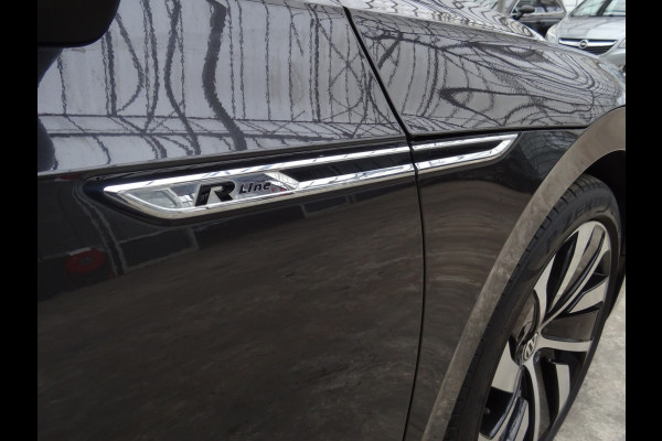 Volkswagen Arteon 2.0 TSI Business R * PANORAMADAK * CARPLAY !!