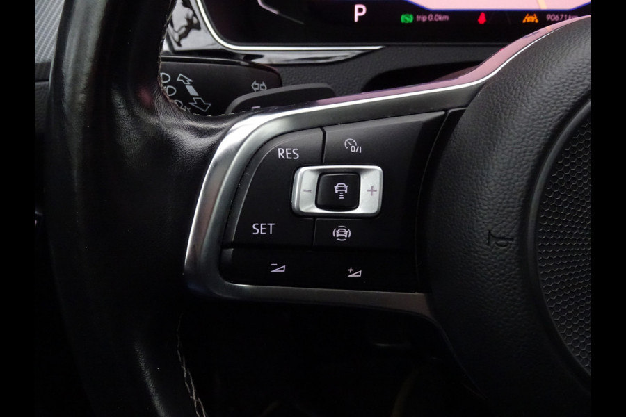 Volkswagen Arteon 2.0 TSI Business R * PANORAMADAK * CARPLAY !!