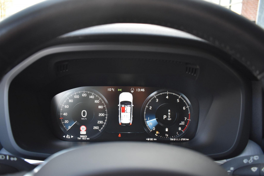 Volvo XC60 2.0 B5 Inscription Lane AUT Trekhaak