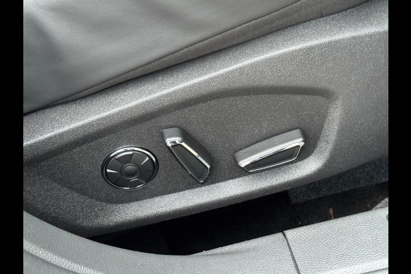 Ford Mondeo Wagon 2.0 IVCT HEV Automaat Vignale, achteruitrijcamera, lederen sportinterieur, vol opties
